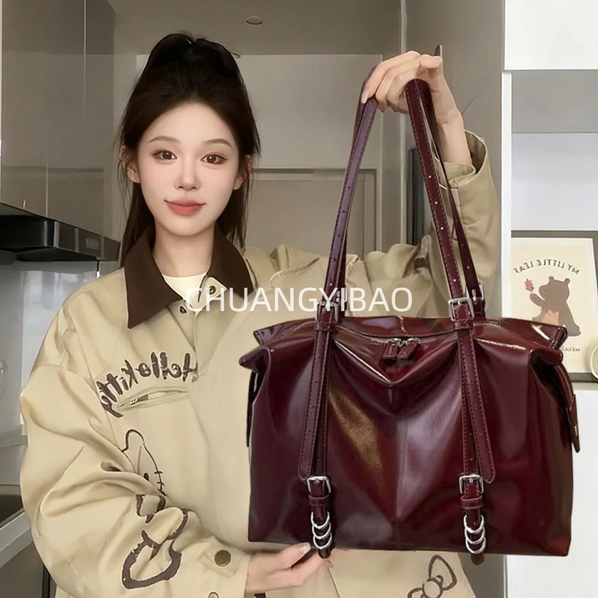 Squared Tote Bag with Faux Leather