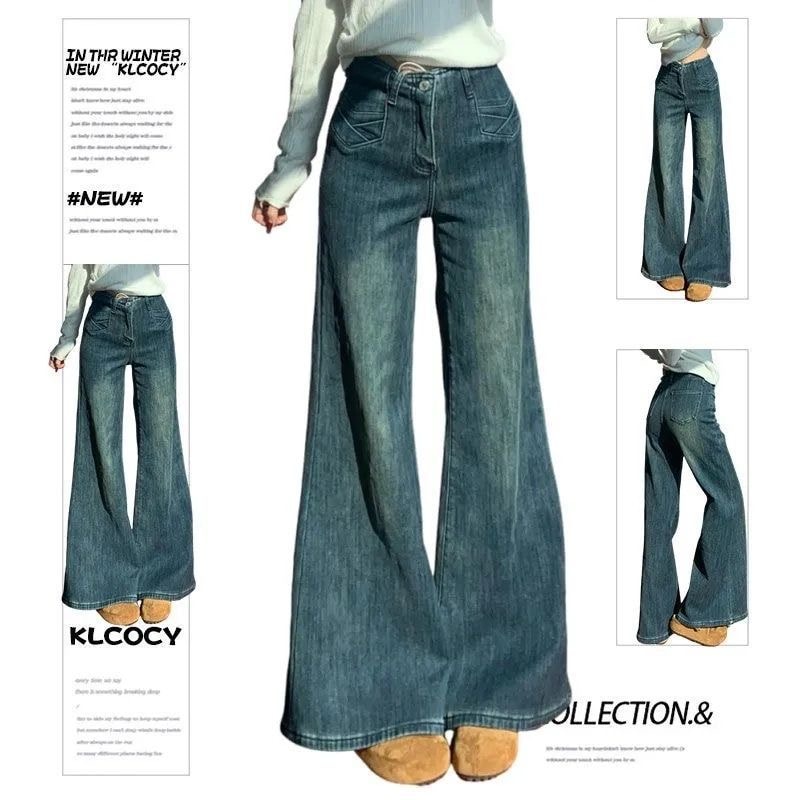 Vintage Design Slightly Flared Loose Fit Jeans
