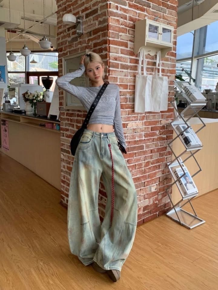 Distressed Blue Baggy Jean Pants
